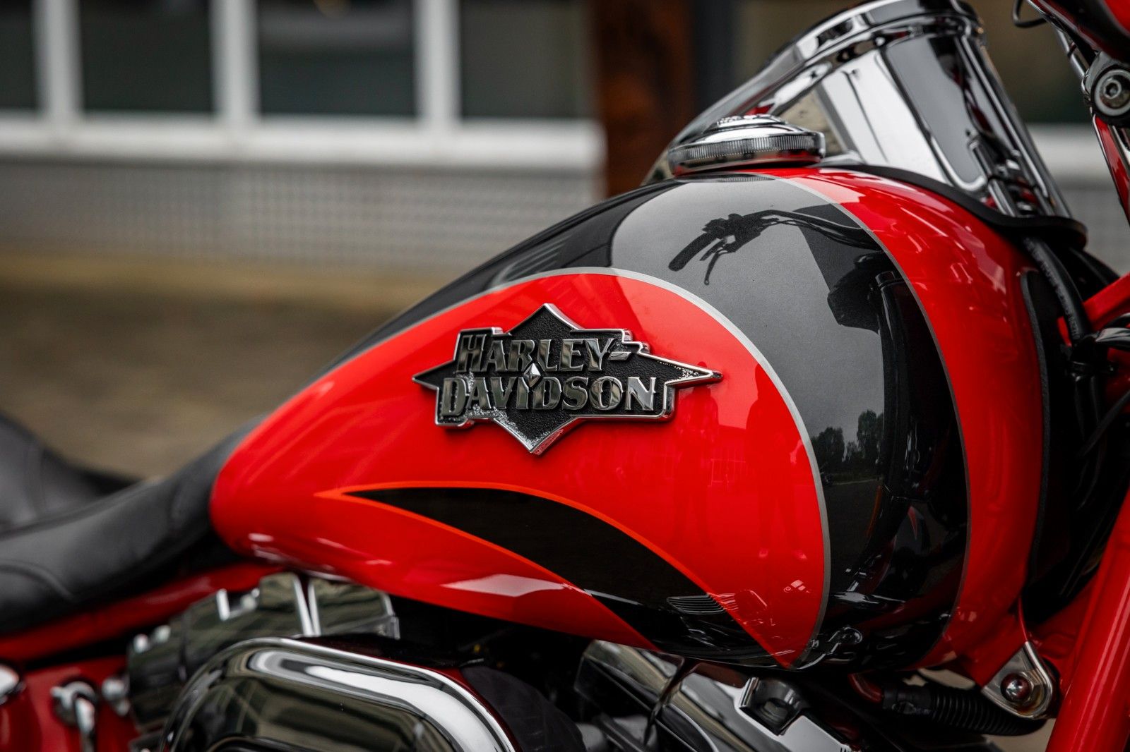 Fahrzeugabbildung Harley-Davidson FLSTSE2 CVO SOFTAIL CONVERTIBLE 110cui -Kesstech