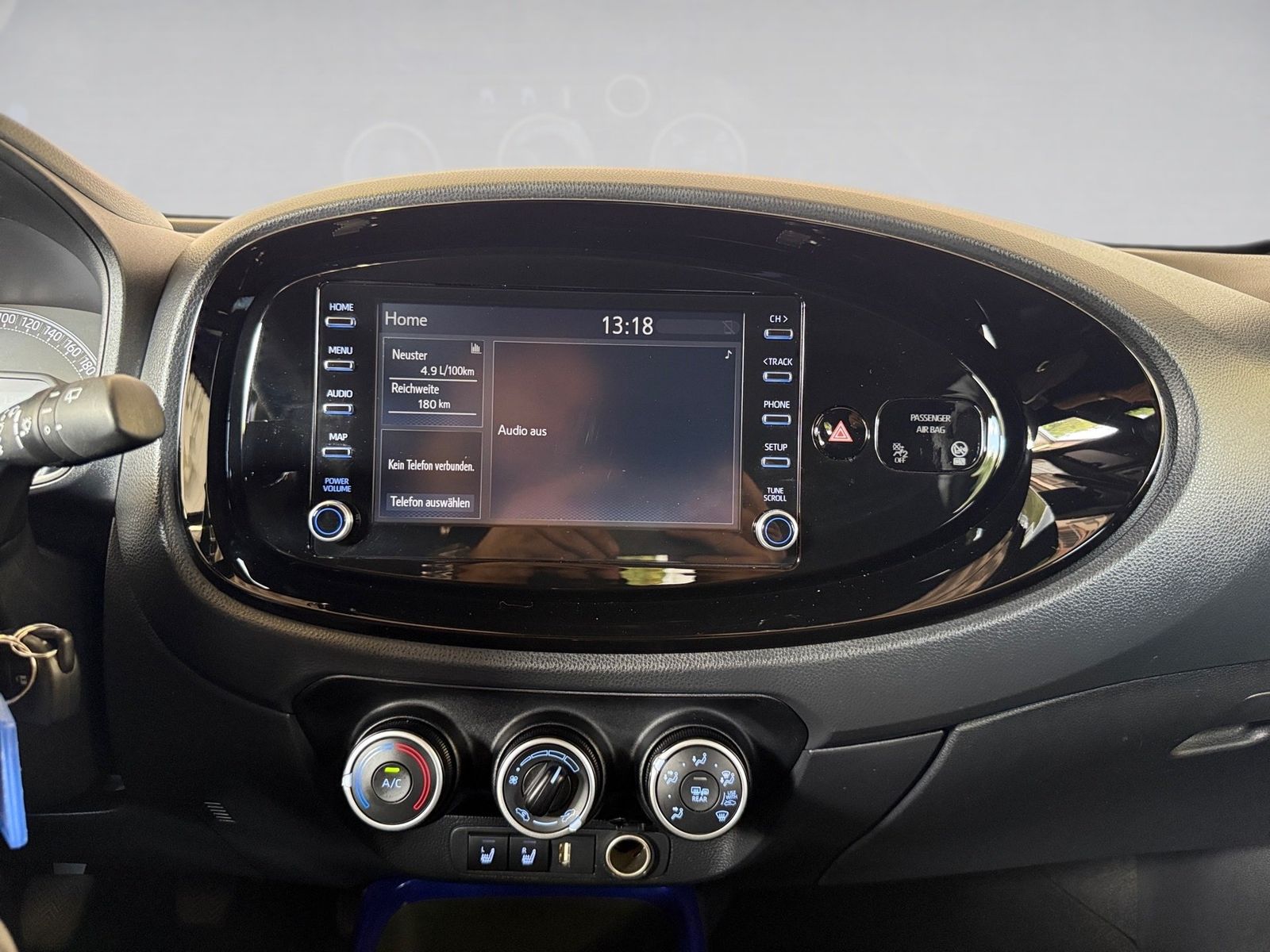 Fahrzeugabbildung Toyota Aygo X 1.0 Pulse Kamera,SHZ,ACC,PDC,LM