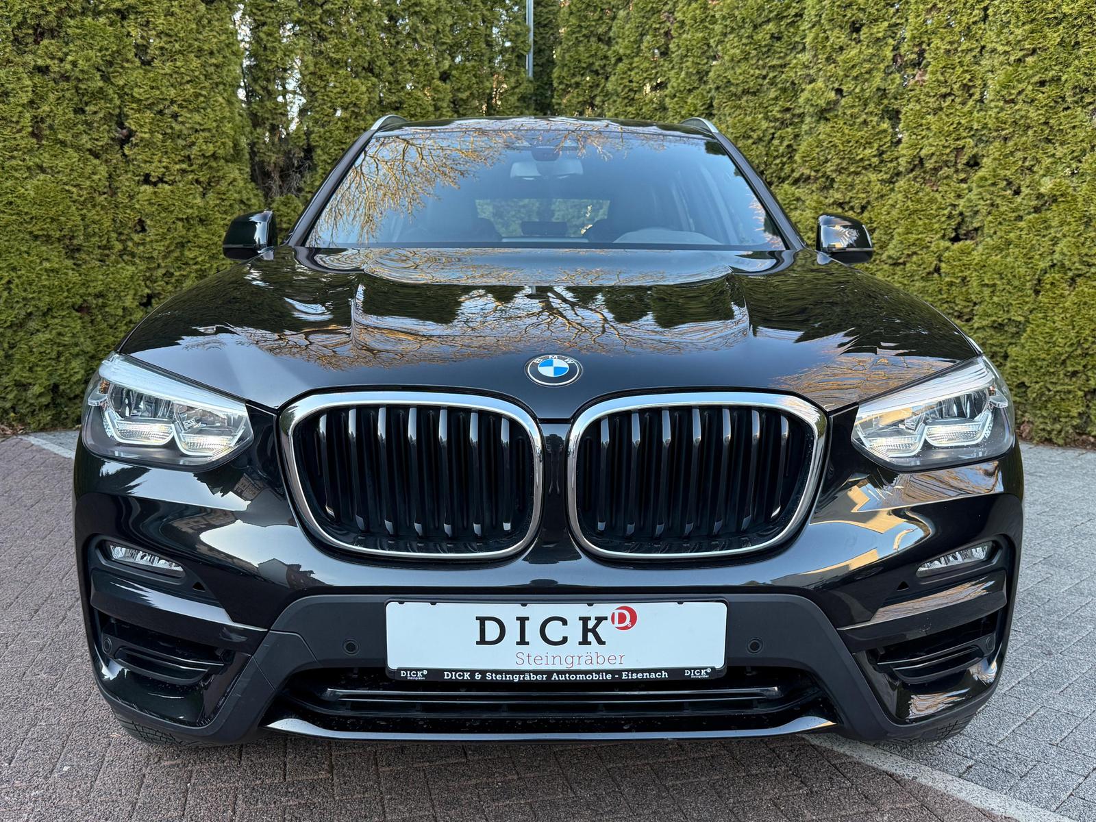 BMW X3 xDrive Aut. 20i LED+NAVI+SHZ+LIVE+SPORT+LEDER