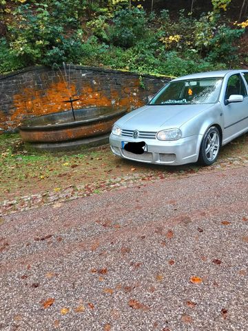 Volkswagen Golf 4 an Bastler