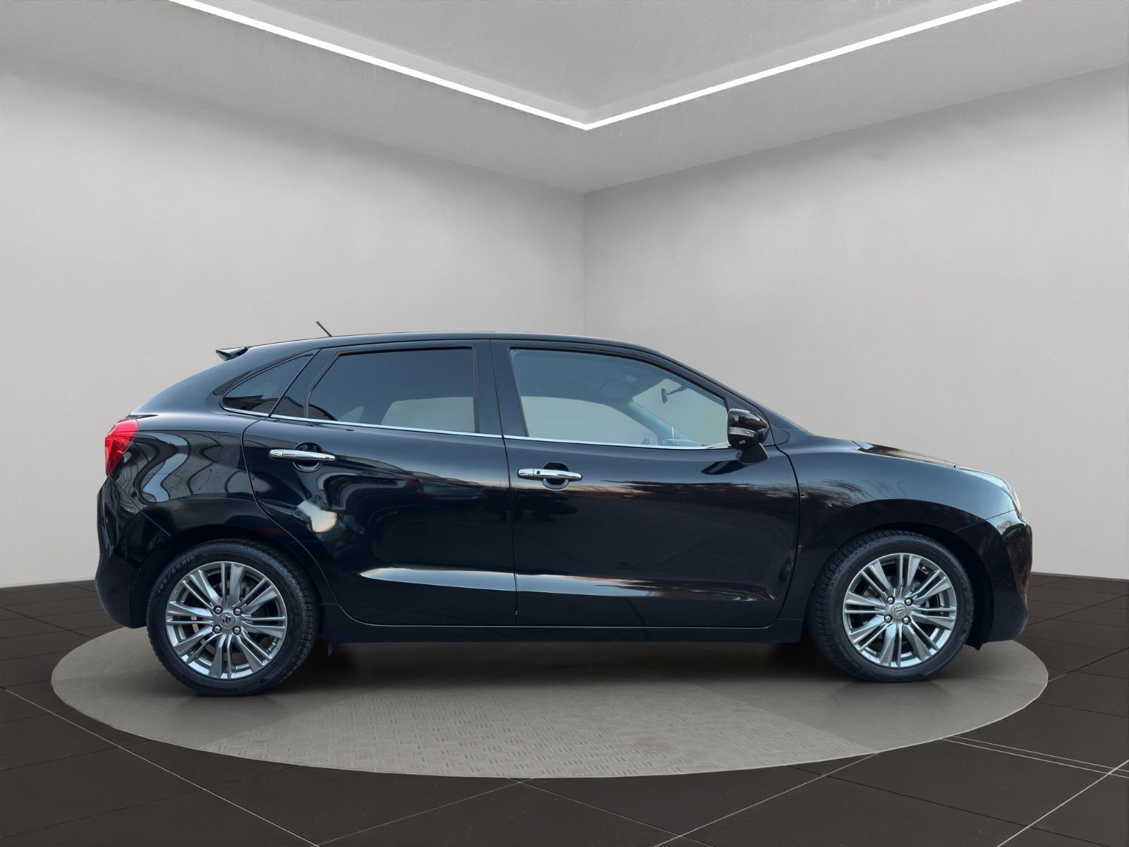 Fahrzeugabbildung Suzuki Baleno Comfort Klima/Navi/Kamara/1Hand