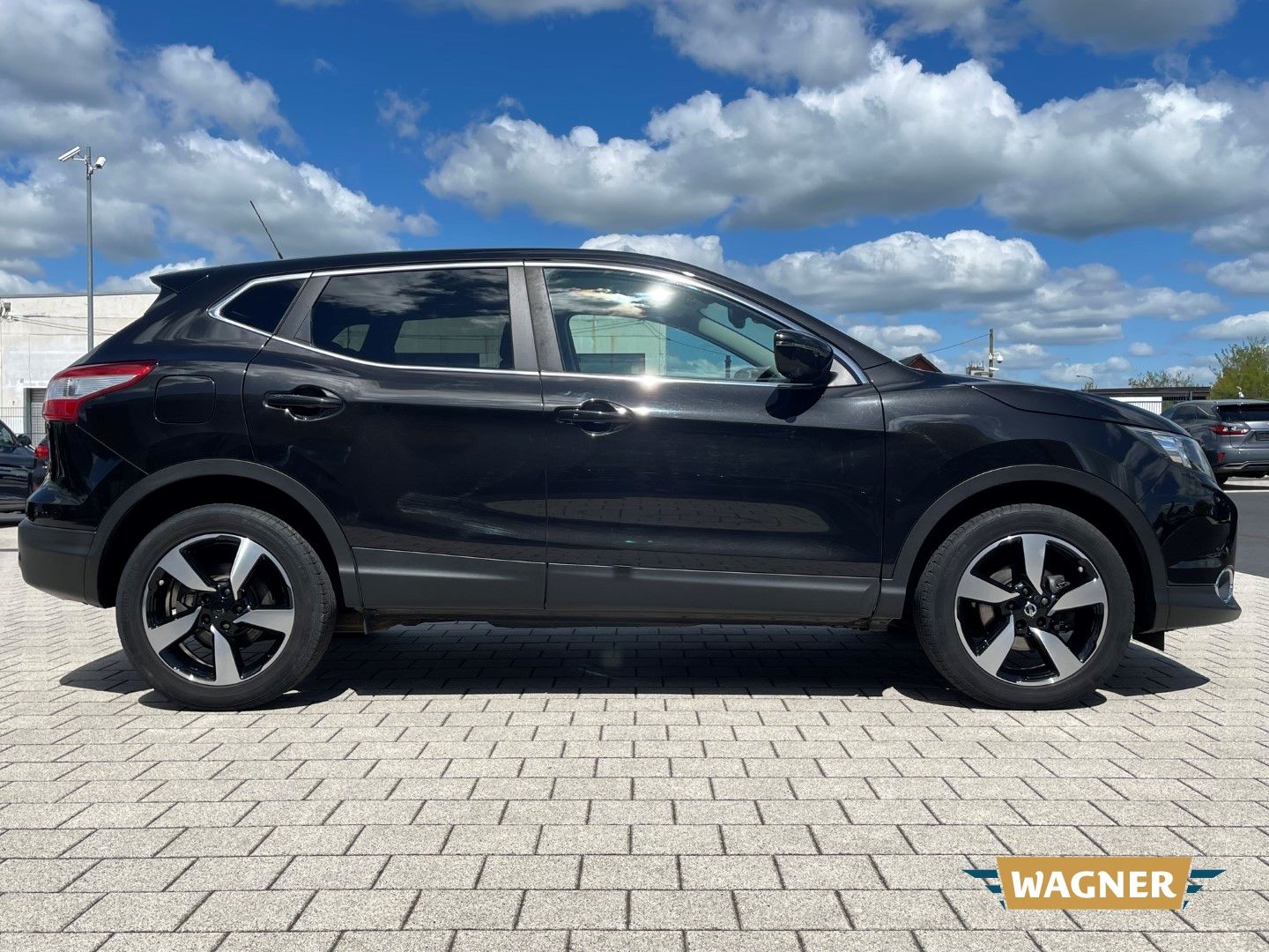 Fahrzeugabbildung Nissan Qashqai Acenta 1.6 DIG-T Klimaautomatik