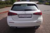 Mercedes-Benz A200 Progressive LED Navi Sitzheizung Klimaaut. - Mercedes-Benz A 200 mit Benzin-Antrieb: Limousine