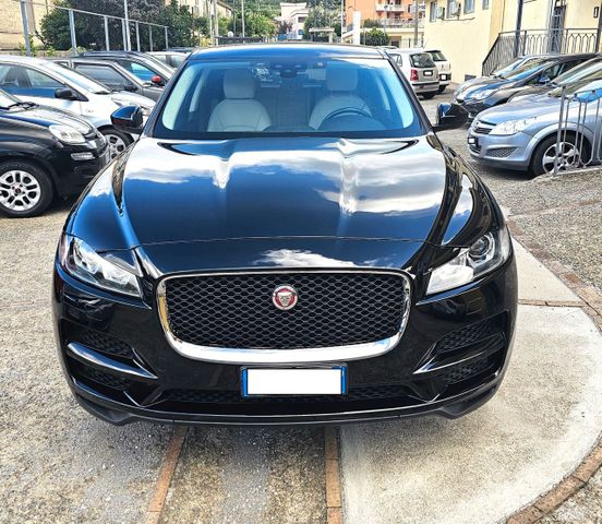 Jaguar F-Pace 2.0 D 180 CV aut. Prestige FULL GA