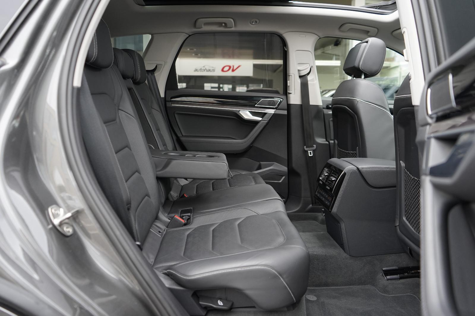 Volkswagen Touareg 4M*R-Line Exte*360*ACC*Luft*Massage*Pano