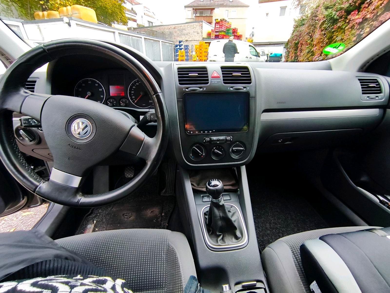 Volkswagen Golf 2009 — photo 6
