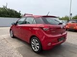Hyundai i20 Trend Sportsitze Sport Lenkrad - Hyundai i20 mit Benzin-Antrieb