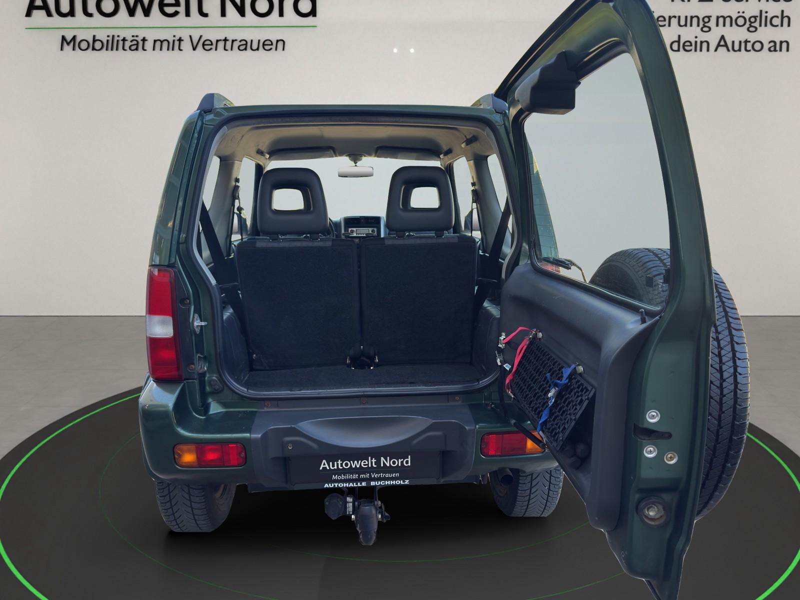 Suzuki Jimny 1.3 86 ch BVM 4x4 / Climatisation / Attelage / Pare-buffle / Soubassement traité anticorrosion