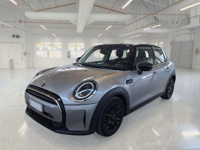 MINI COOPER CLASSIC AUTO 5 PORTE BERLINA