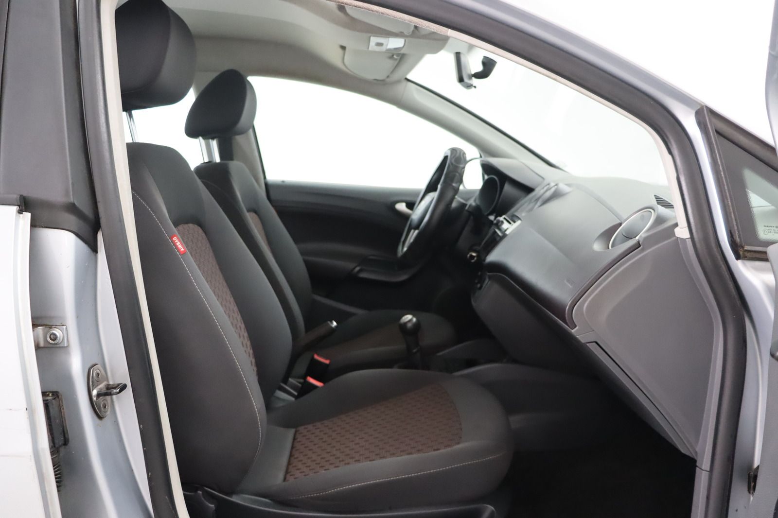 Fahrzeugabbildung SEAT Ibiza 1.4 16V Style
