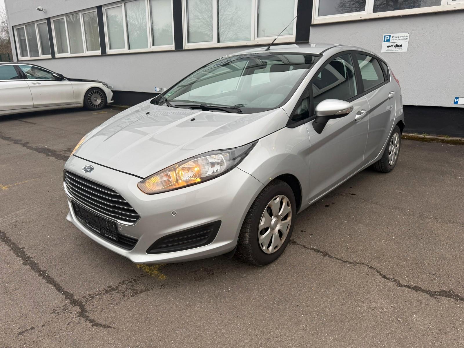 Ford Fiesta 1.5 TDCi/Klima/1.Hand/PDC