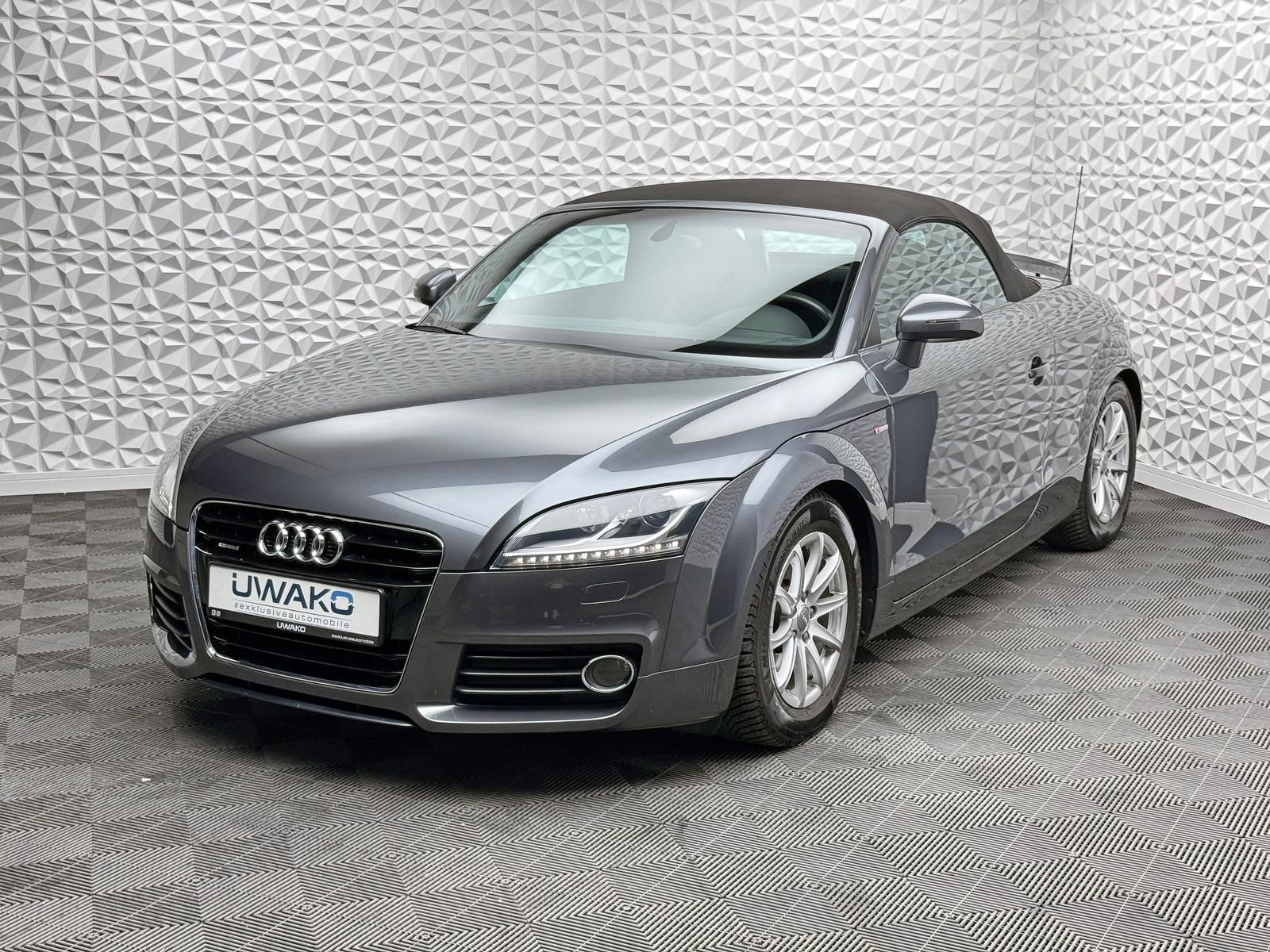 Fahrzeugabbildung Audi TT 2.0 TFSI QUATTRO/S-LINE/S-TRONIC/LIEBHABERSTK