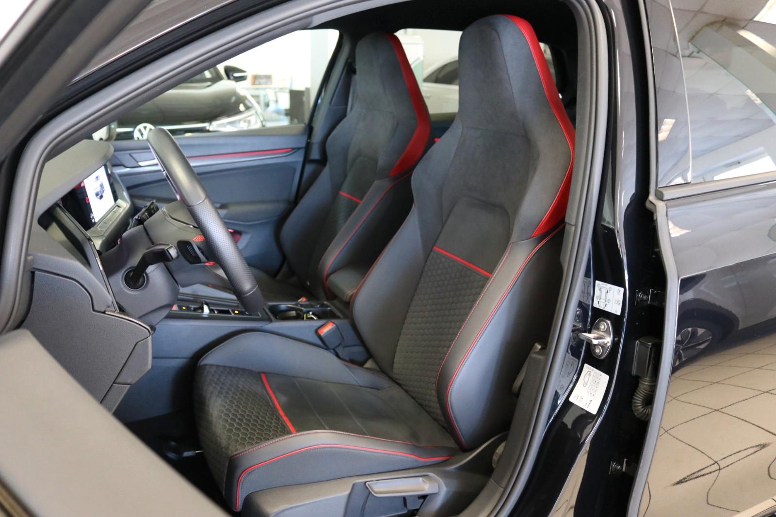 Volkswagen Golf DSG GTI Clubsport Black Style Matrix SHZ, миниатюра 12