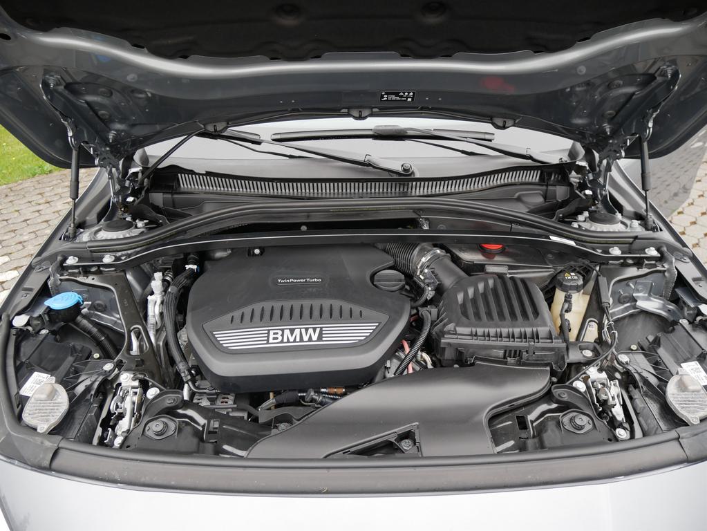 BMW 220