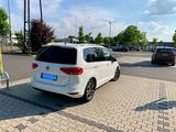 Volkswagen Touran 1.5 TSI ACT OPF DSG IQ.DRIVE 7 SITZER  - Volkswagen Touran IQ-DRIVE