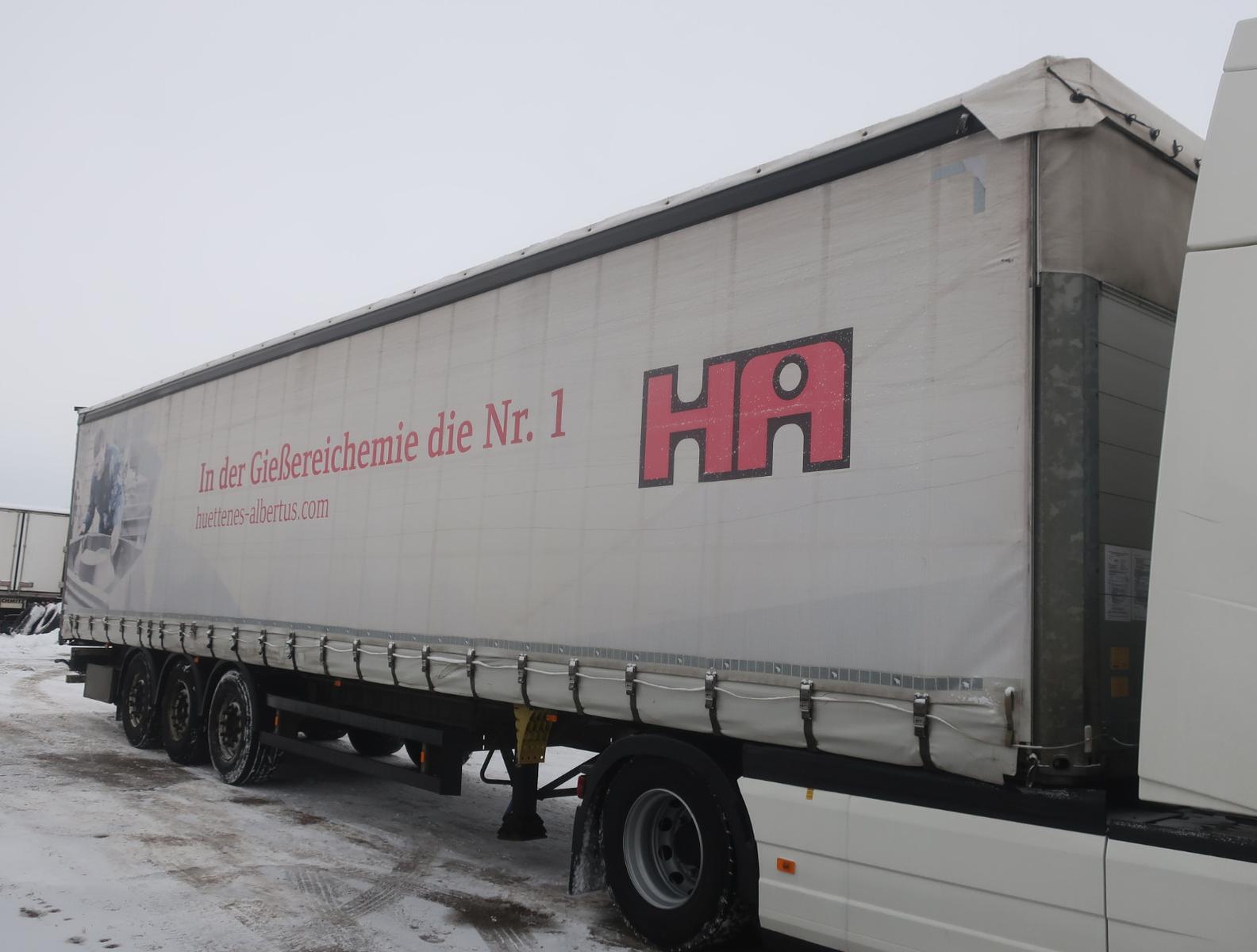 Schmitz Cargobull ca.92m³ Bordwandsider Koniki/Rungen Getränke