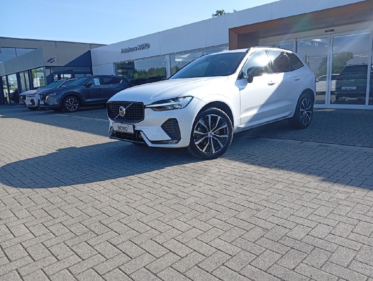 Volvo XC60 Plus Dark 2WD