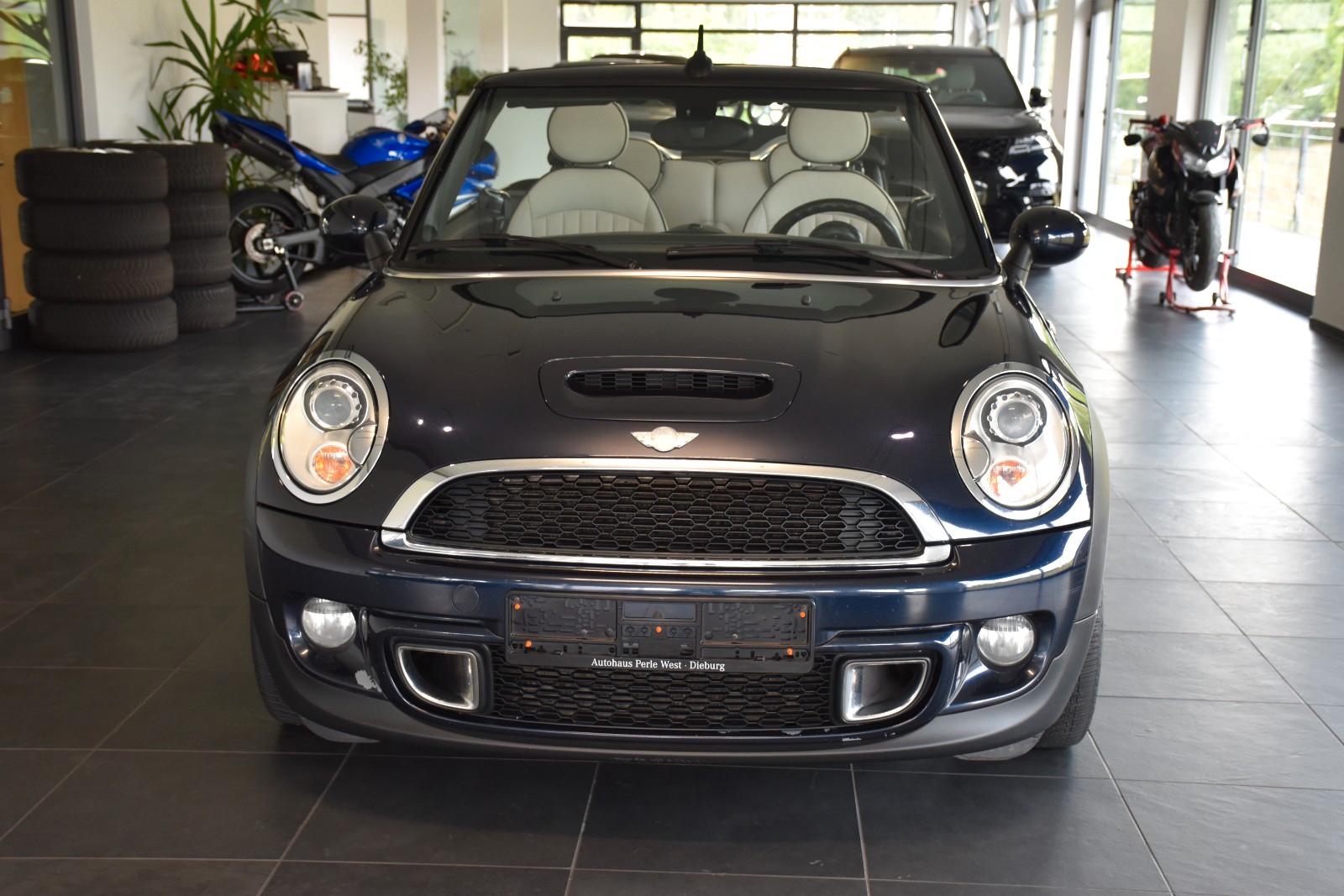 MINI Cooper S Cabrio CHILI II"LEDER"NAVI"XENON"H/K"