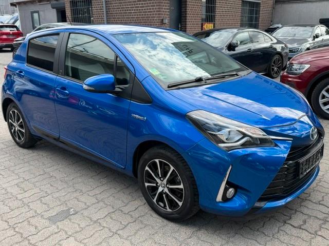Toyota Yaris Hyb. Team D/Aut/R.Kamera/Navi/Top Zustand