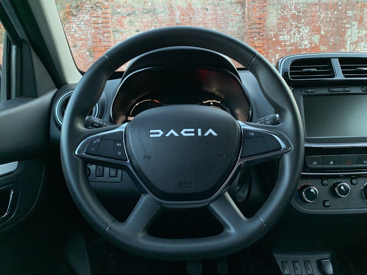 Dacia Spring - Bild 15
