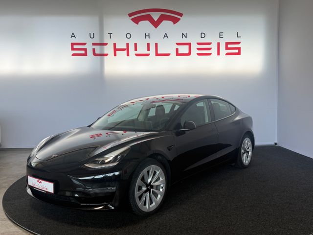 TESLA Model 3 Long-Range Autopilot AHK AWD Wärmepumpe