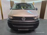 Volkswagen 1.HAND EURO 5  AHK KAMERA 8 SITZE TUV NEU - VW T5 Transporter Gebrauchtwagen in Frankfurt