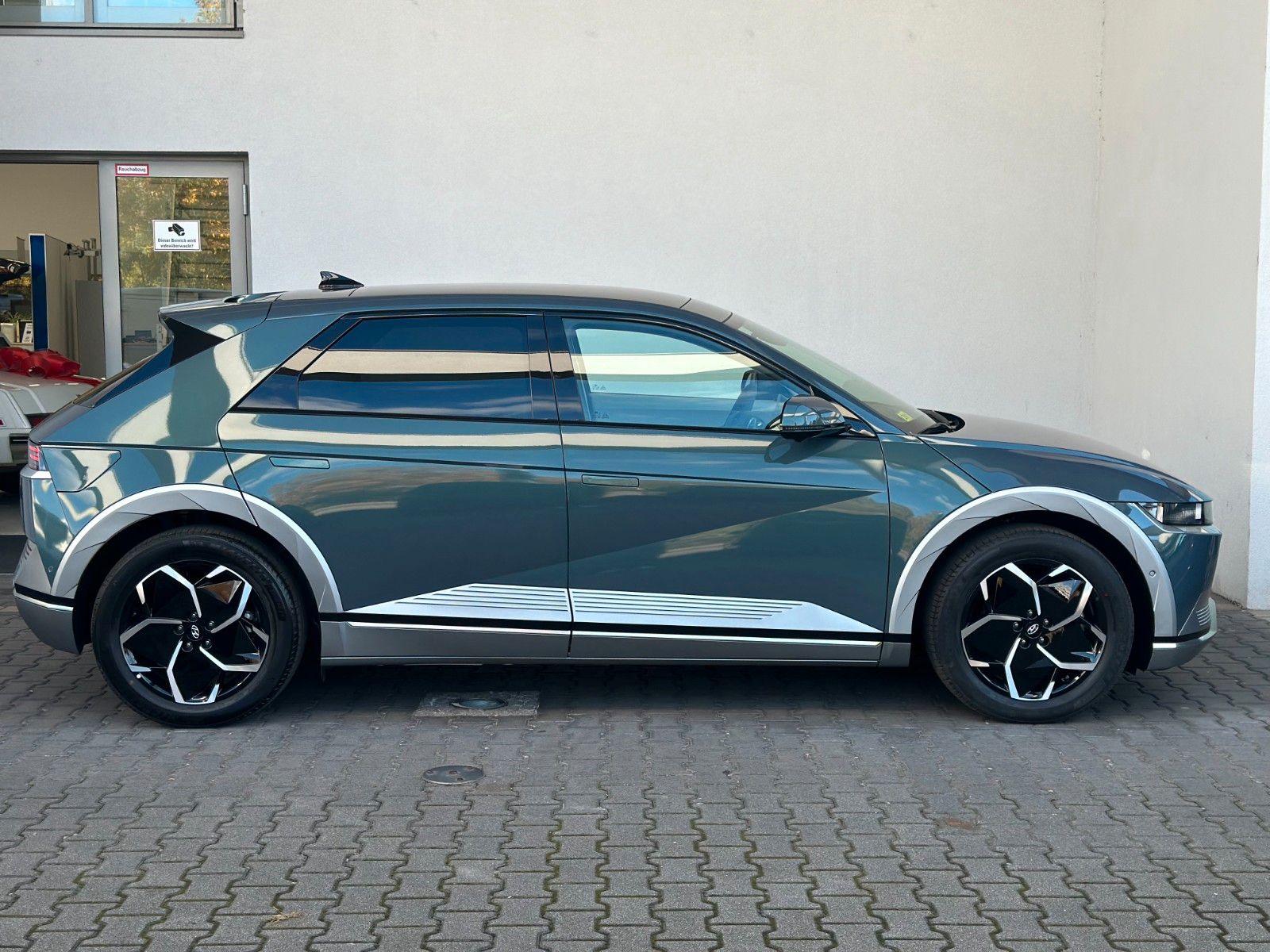 Fahrzeugabbildung Hyundai IONIQ 5 77,4kWh Techniq-Paket Bose/Pano/Navi!