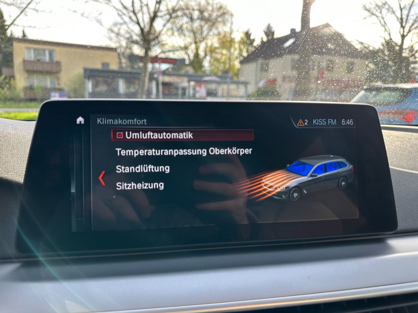Fahrzeugabbildung BMW 530d xDrive*HeadUp*Softclose*AHK*Totwinkel*