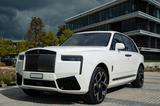 Rolls-Royce Cullinan Black Badge Série II - weiße Rolls-Royce Cullinan