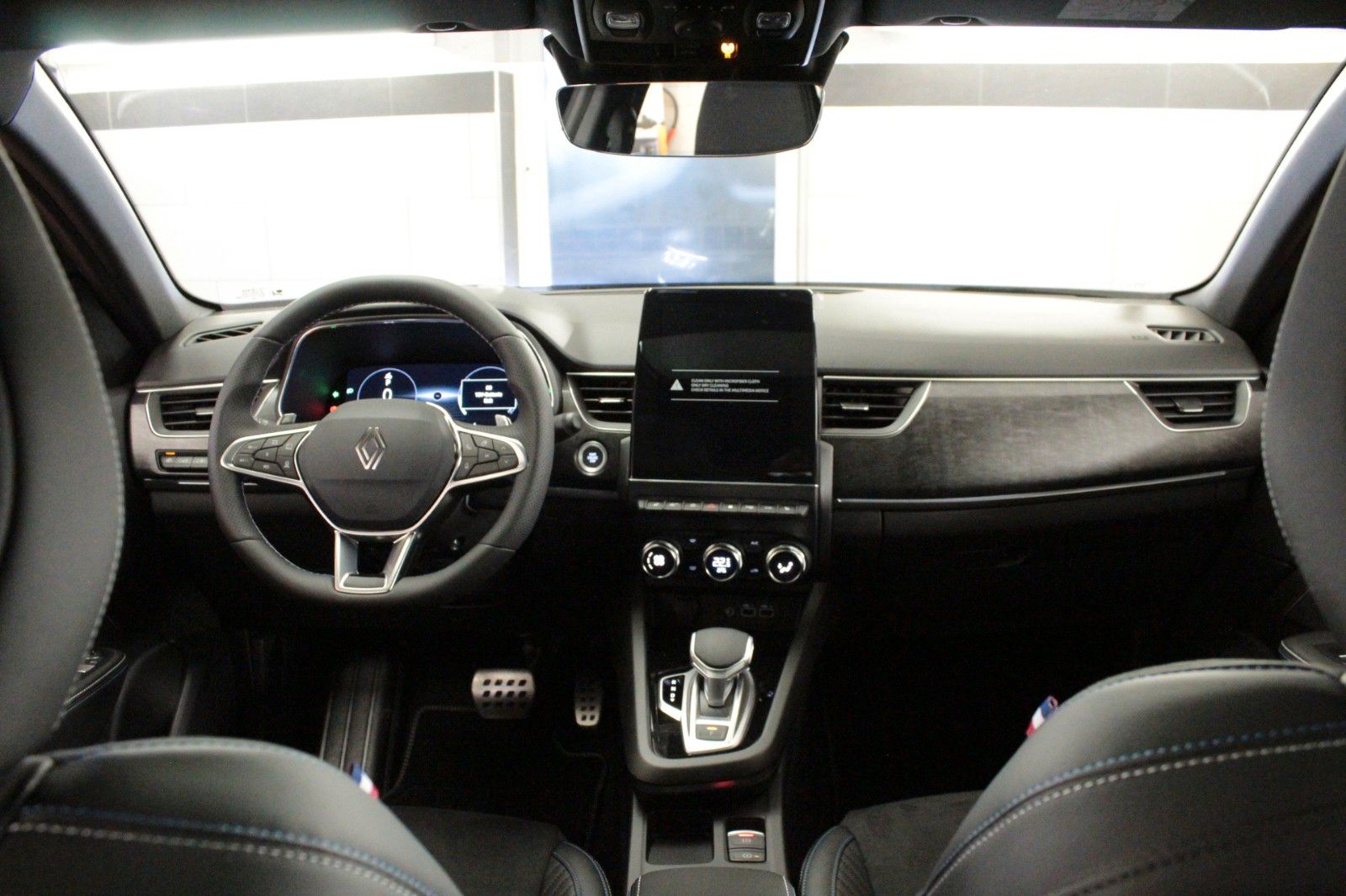 Fahrzeugabbildung Renault Arkana Mild Hybrid 160 EDC Esprit Alpine*15052*