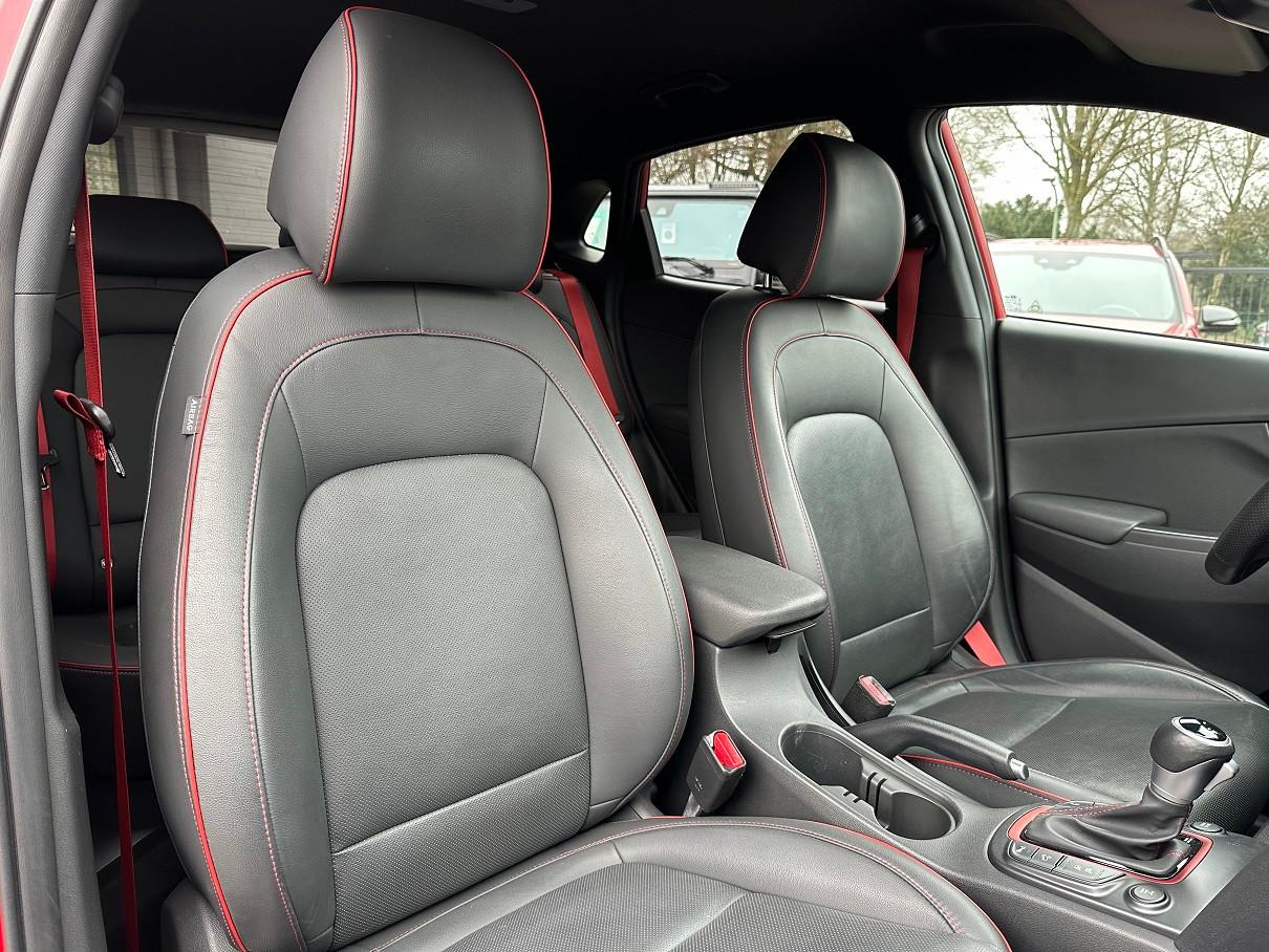 Hyundai Kona Unique Plus 4WD HUD/Leder/Kamera/19'