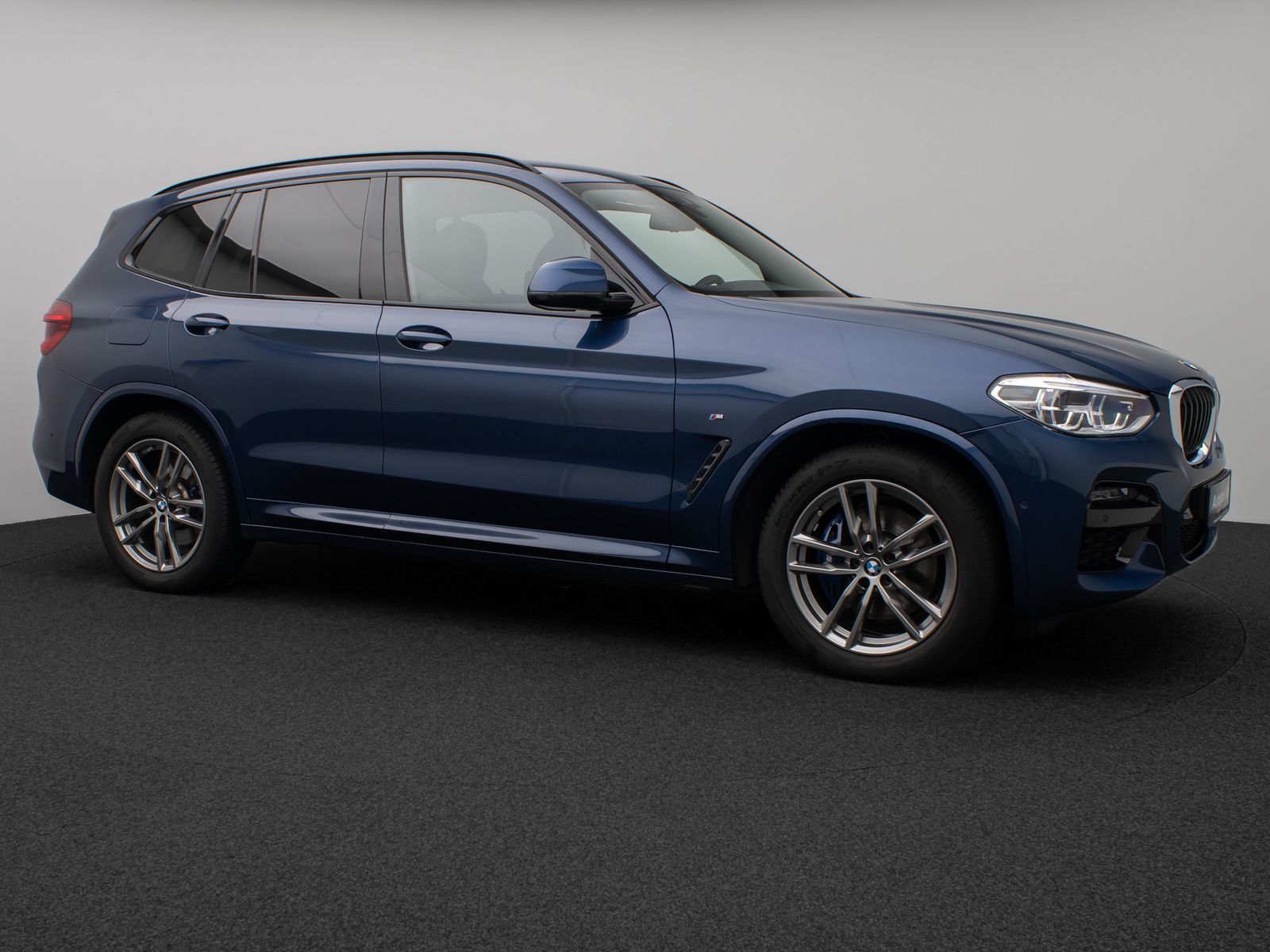 Fahrzeugabbildung BMW X3 xD30d M Sport HUD Kamera DAB Alarm AHK 19Zoll