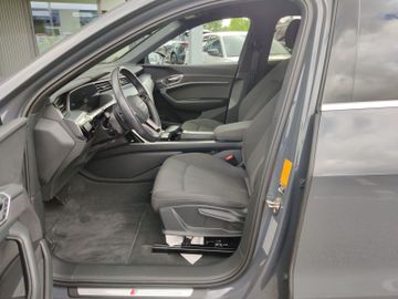 Audi Q8 e-tron - 9