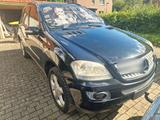Mercedes-Benz mercedes benz ML 320CDI 4 matic - Mercedes-Benz ML 320 Gebrauchtwagen in Bremen