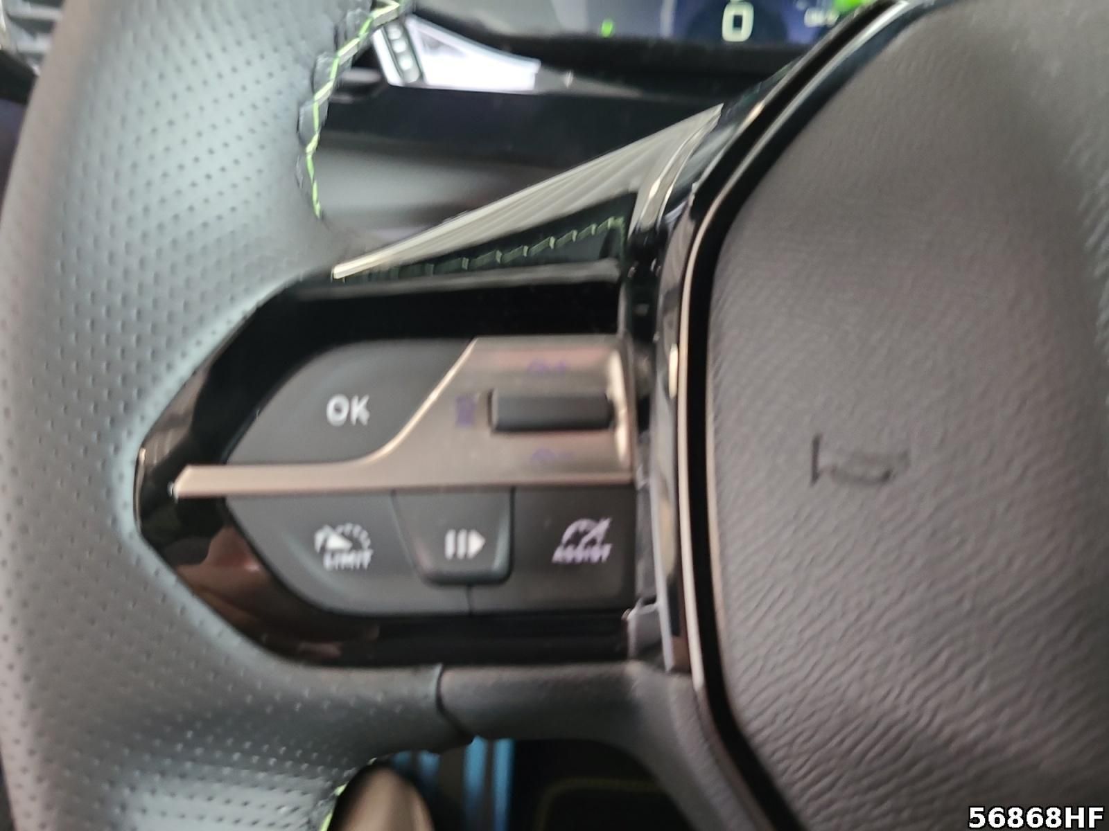Fahrzeugabbildung Peugeot 308 Neuer 308SW*Navi*Kamera*Carplay*Soundpaket
