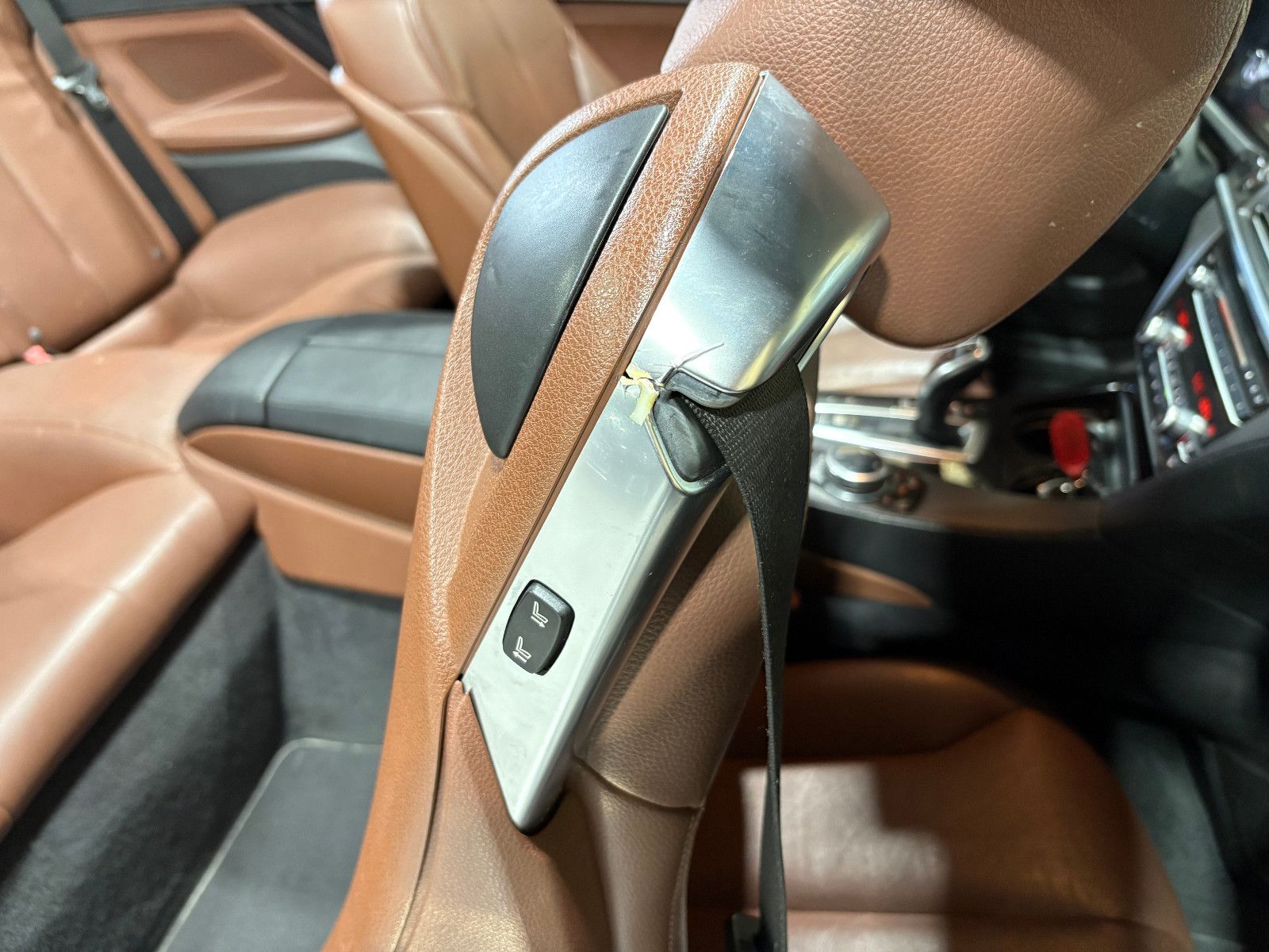 Fahrzeugabbildung BMW 640 Cabrio d xDrive/KAMERA/NAVI/MEMORY/BI-XENON