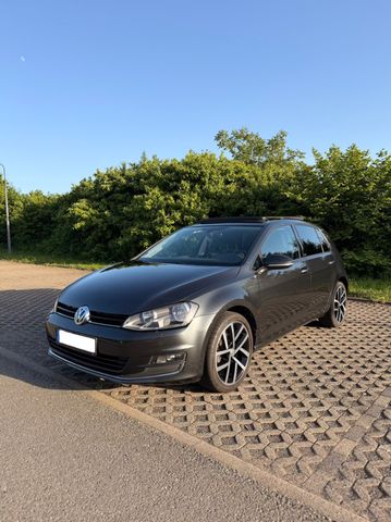 VW Golf 1.2 TSI BMT ALLSTAR 