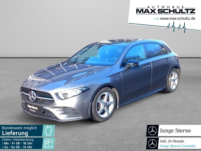 Mercedes-Benz A 200 Kompaktlimousine AMG Line*Night Paket*LED