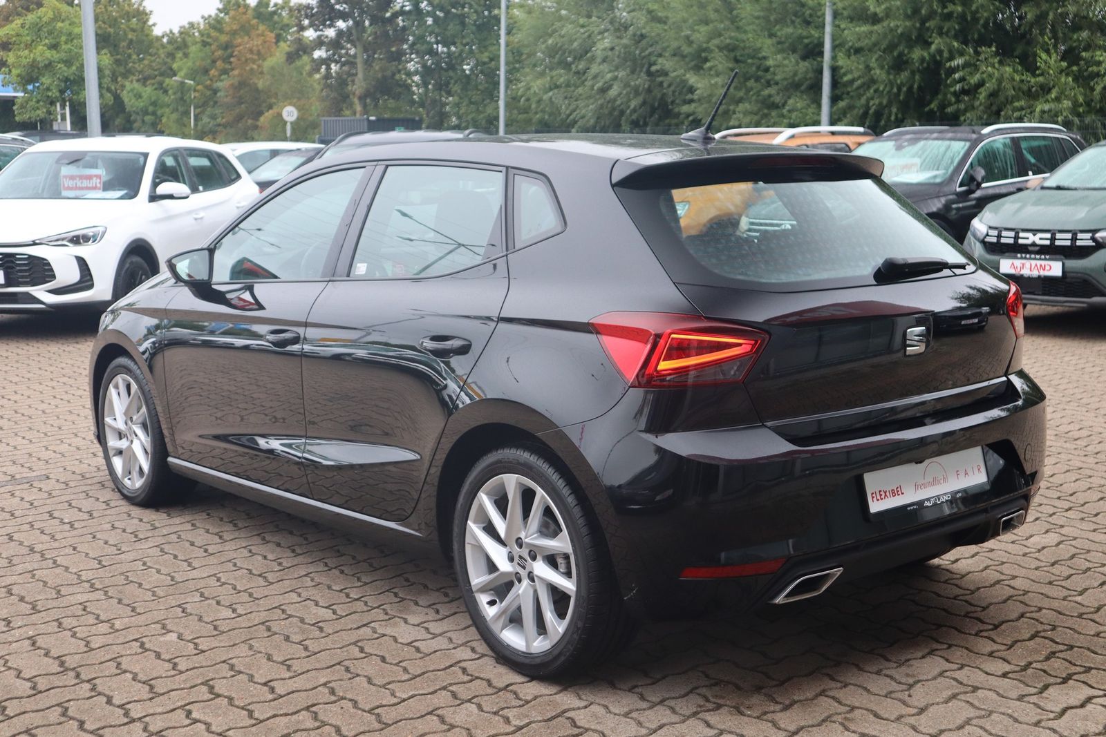 Seat Ibiza 1.5 TSI FR DSG LED Navi Sitzheizung Kamera imagem 3