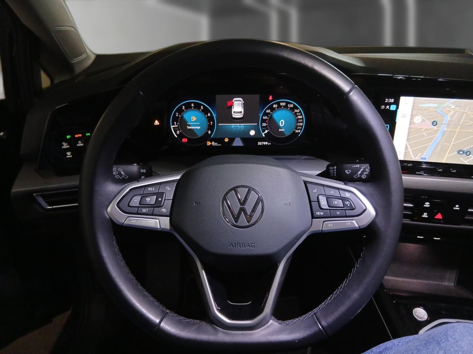 Volkswagen Golf - Bild 10