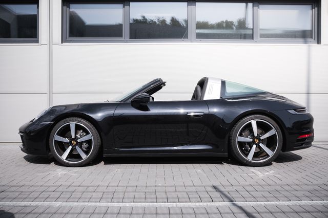 Porsche 992/911 Targa 4-Lift-LED-Approved-BOSE