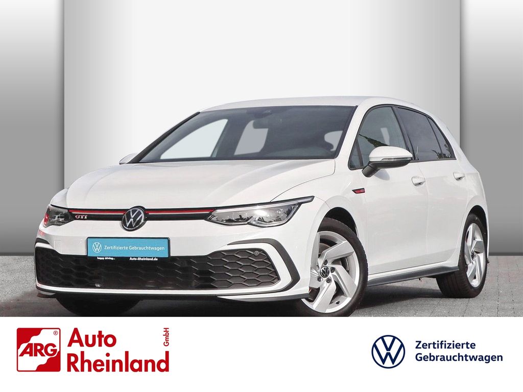 Volkswagen Golf — hlavná fotografia