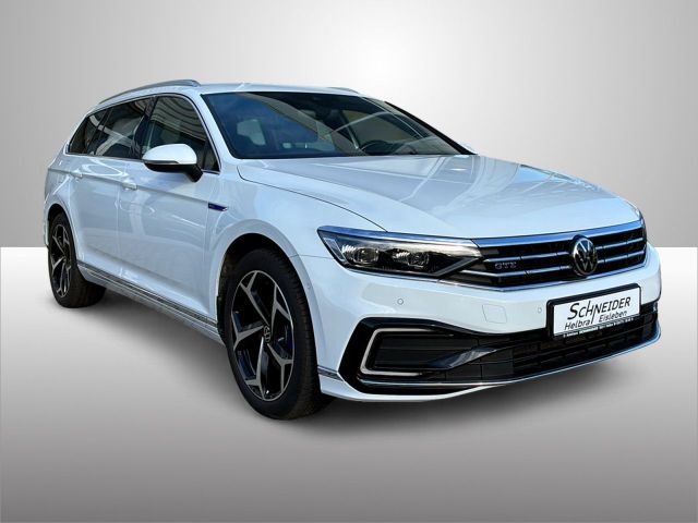 PASSAT VARIANT GTE 1.4 TSI DSG IQ.LIGHT+NAVI+SHZ