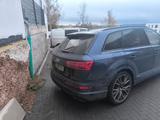 Audi SQ7 4.0 TDI quattro tiptronic - - blaue Audi SQ7