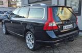 Volvo V70 D5 AWD Momentum Aut Leder AHK ASS - Volvo V70 Awd mit Diesel-Antrieb