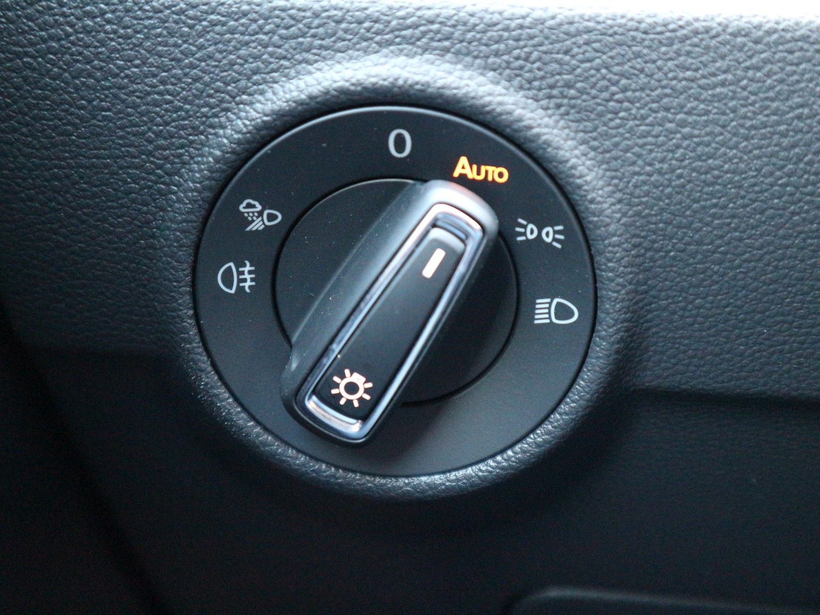 Volkswagen T-Roc - Bild 22
