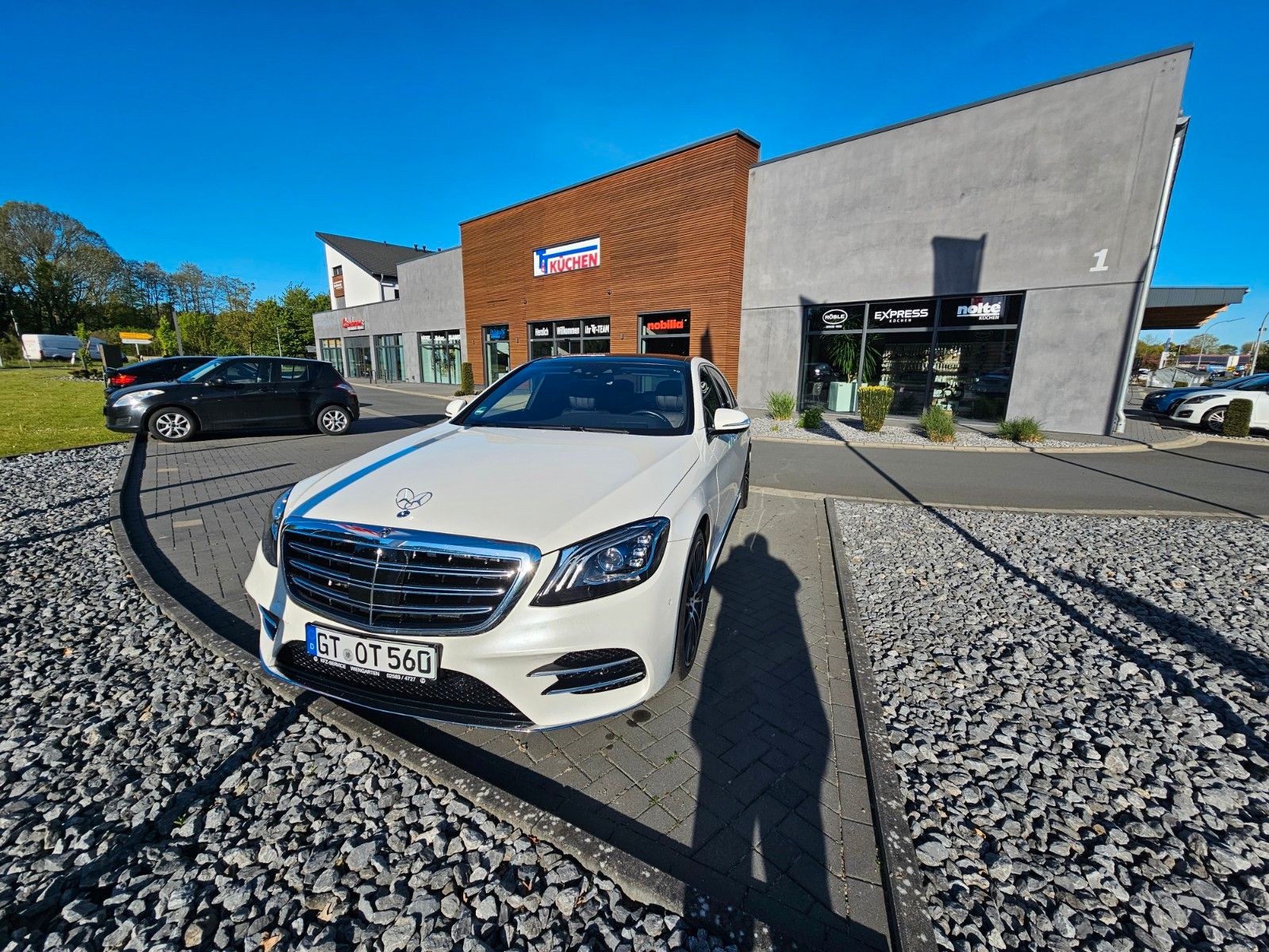 MERCEDES-BENZ S 560 4MATIC L - Garantie