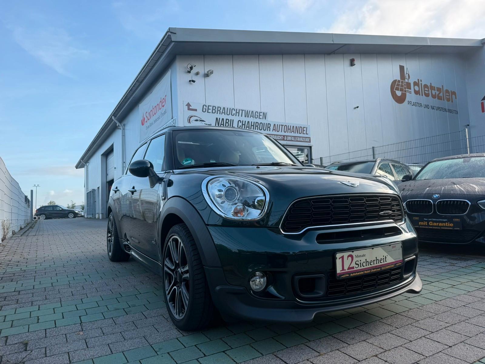 MINI JOHN_COOPER_WORKS Countryman John Cooper Works