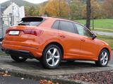 Audi Q3 35 TFSI advanced S-tonic 19Zoll MMI Navi AHK - Audi Q3 advanced mit Benzin-Antrieb
