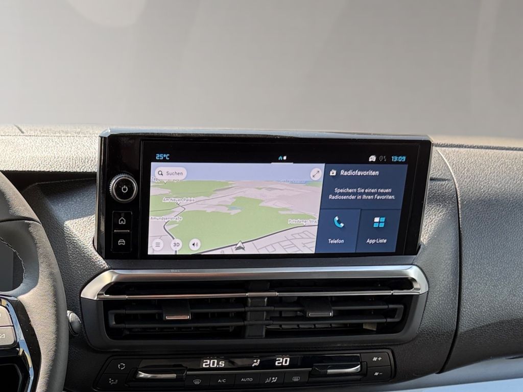 Fahrzeugabbildung Citroën Spacetourer M Diesel 180 Autm. Plus
